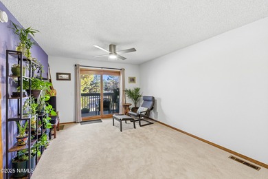 This charming condo offers the ideal blend of comfort on Continental Country Club in Arizona - for sale on GolfHomes.com, golf home, golf lot