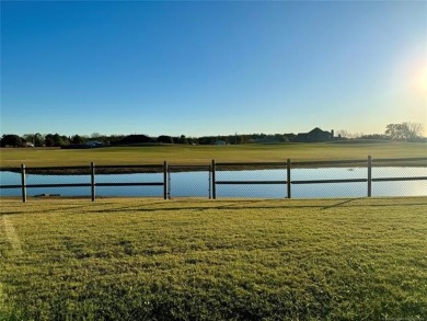 CHARMING HOME WITH A STUNNING GOLF COURSE VIEW,THIS HOME on The Woods Golf Course in Oklahoma - for sale on GolfHomes.com, golf home, golf lot