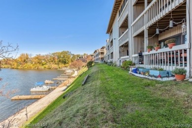 FORD LAKE CONDO IN THE TOWNSHIP OF YPSILANTI! This uniquely on Eagle Crest Golf Club in Michigan - for sale on GolfHomes.com, golf home, golf lot