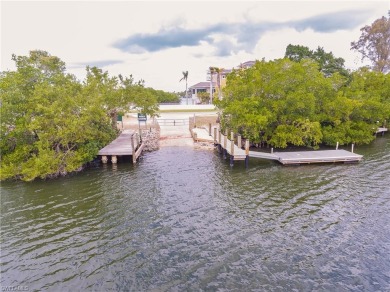 This custom built has never flooded and is ready for any kind of on Audubon Country Club in Florida - for sale on GolfHomes.com, golf home, golf lot