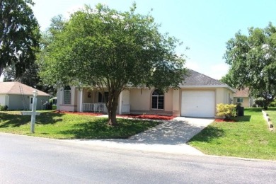 Charming 2/2 in Gated Ocala Palms 55+ Community - Priced Under on Ocala Palms Golf and Country Club in Florida - for sale on GolfHomes.com, golf home, golf lot