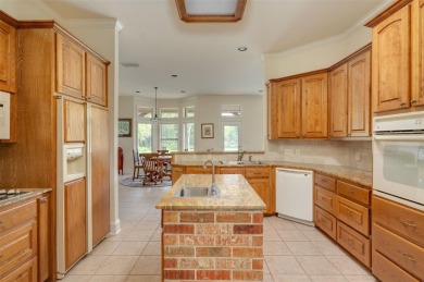Large custom-built home in superb condition located in a very on Oak Creek Country Club in Texas - for sale on GolfHomes.com, golf home, golf lot
