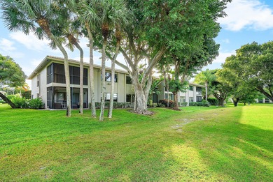 LAST UNIT REMAINING WITH NEW BUYER INCENTIVE! Photos virtually on Hunters Run Golf and Country Club in Florida - for sale on GolfHomes.com, golf home, golf lot