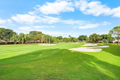 LAST UNIT REMAINING WITH NEW BUYER INCENTIVE! Photos virtually on Hunters Run Golf and Country Club in Florida - for sale on GolfHomes.com, golf home, golf lot