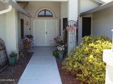 Beautifully maintained 2 bed, 2 bath Aspen model in sought-after on Stardust Golf Course in Arizona - for sale on GolfHomes.com, golf home, golf lot