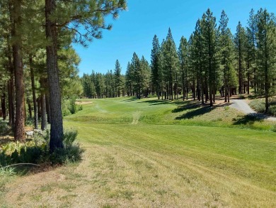 Check out this 3.04 acre golf course lot on the 7th Hole of the on Nakoma Golf Resort in California - for sale on GolfHomes.com, golf home, golf lot