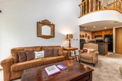 Bright and airy 2 bed, 2 bath Oak Glen Golf Villa perched in a on Eagle Ridge Inn and Resort in Illinois - for sale on GolfHomes.com, golf home, golf lot