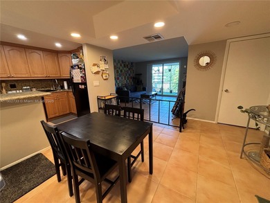 Well Maintained 3rd Floor 1 bedroom/1.5 bath condo in on Inverrary Country Club in Florida - for sale on GolfHomes.com, golf home, golf lot