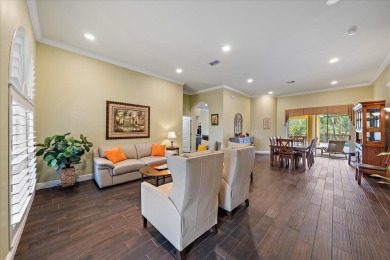 Live the Florida Dream in Stoneybrook golf community!

Welcome on Stoneybrook Golf Club in Florida - for sale on GolfHomes.com, golf home, golf lot