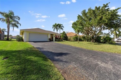 Nestled at the end of a serene cul-de-sac street in the on Hibiscus Golf Club in Florida - for sale on GolfHomes.com, golf home, golf lot