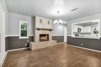Nestled in a quiet cul-de-sac, this gem boasts 3 br 2ba with the on Rayburn Country Club in Texas - for sale on GolfHomes.com, golf home, golf lot
