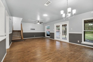 Nestled in a quiet cul-de-sac, this gem boasts 3 br 2ba with the on Rayburn Country Club in Texas - for sale on GolfHomes.com, golf home, golf lot
