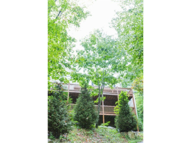 Introducing a Mountain Retreat in the Eagle Ridge Subdivision of on Sapphire National Golf Club in North Carolina - for sale on GolfHomes.com, golf home, golf lot