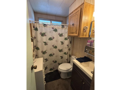 2 bedroom 2 bath mobile home located in the lovely suburban area on Sherwood Forest Golf Club in California - for sale on GolfHomes.com, golf home, golf lot