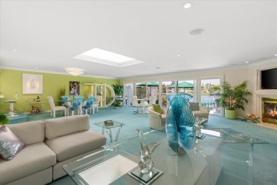 PRIVATE LAKEFRONT HOME! PANORAMIC OPEN VIEW OF LAKE San Marcos on Lake San Marcos Country Club- South Course in California - for sale on GolfHomes.com, golf home, golf lot