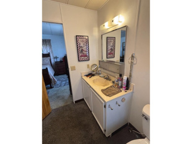 2 bedroom 2 bath mobile home located in the lovely suburban area on Sherwood Forest Golf Club in California - for sale on GolfHomes.com, golf home, golf lot