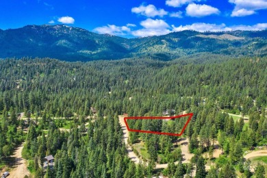 Discover your perfect getaway with this 1.9-acre property in on Terrace Lakes Golf Resort in Idaho - for sale on GolfHomes.com, golf home, golf lot