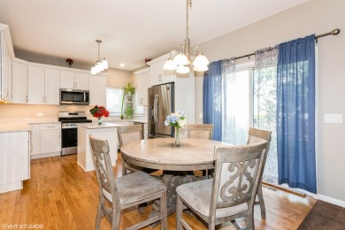 Welcome to Your Dream Home in Orchard Valley, Aurora!     Step on Orchard Valley Golf Course in Illinois - for sale on GolfHomes.com, golf home, golf lot