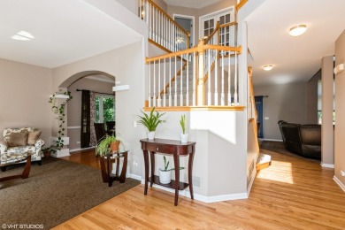 Welcome to Your Dream Home in Orchard Valley, Aurora!     Step on Orchard Valley Golf Course in Illinois - for sale on GolfHomes.com, golf home, golf lot
