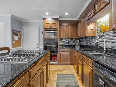 Welcome to this beautiful one-owner, all-brick 3-bedroom, 2.5 on River Falls Plantation in South Carolina - for sale on GolfHomes.com, golf home, golf lot