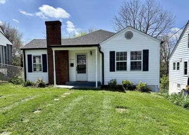 Discover this delightful two-bedroom, 1.5-bath residence nestled on Arlington Association in Kentucky - for sale on GolfHomes.com, golf home, golf lot