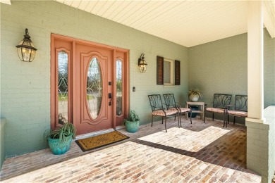 Welcome to The Huskins Home offering you a blend of comfort on Bella Vista Country Club - Highlands in Arkansas - for sale on GolfHomes.com, golf home, golf lot
