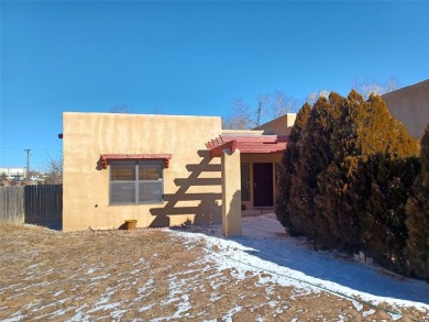 This very competitively priced 1500 square feet, 3 Bedroom, 2 on Santa Fe Country Club in New Mexico - for sale on GolfHomes.com, golf home, golf lot