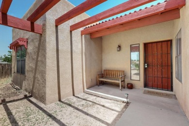Beautiful home in gated community! This charming home is in the on Santa Fe Country Club in New Mexico - for sale on GolfHomes.com, golf home, golf lot