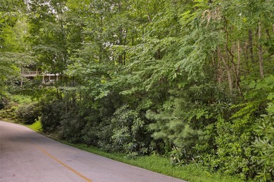 Excellent opportunity to build your home in this popular on Sapphire National Golf Club in North Carolina - for sale on GolfHomes.com, golf home, golf lot