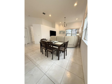Priced to Sell! This charming 3-bedroom, 2-bathroom home on PGA National Golf Club in Florida - for sale on GolfHomes.com, golf home, golf lot