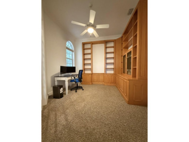 Priced to Sell! This charming 3-bedroom, 2-bathroom home on PGA National Golf Club in Florida - for sale on GolfHomes.com, golf home, golf lot