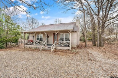 Adorable fully furnished move-in ready 2 bedroom, 2 bath cottage on Holly Lake Ranch Golf Club in Texas - for sale on GolfHomes.com, golf home, golf lot