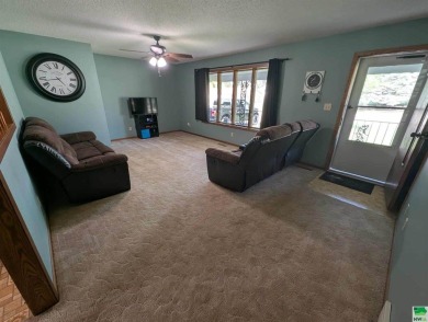 This is small town living at its best. This is a fantastic 3 on Akron Golf Course in Iowa - for sale on GolfHomes.com, golf home, golf lot