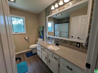 This is small town living at its best. This is a fantastic 3 on Akron Golf Course in Iowa - for sale on GolfHomes.com, golf home, golf lot
