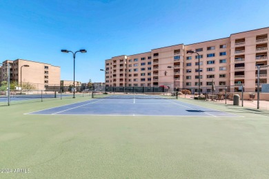 Check out this Scottsdale Gem! A 1 bed/1 bath on the 5th floor on Scottsdale Shadows in Arizona - for sale on GolfHomes.com, golf home, golf lot