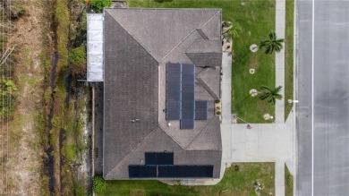 Must-See! Fresh Price on This Flexible Naples Gem!
Get ready to on Riviera Golf Club in Florida - for sale on GolfHomes.com, golf home, golf lot