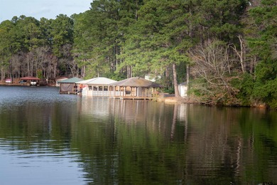 Lakefront classic! Brick ranch style home is ready for on Holly Lake Ranch Golf Club in Texas - for sale on GolfHomes.com, golf home, golf lot
