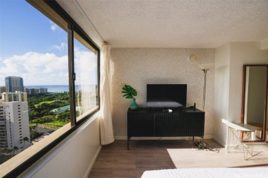 Legal Vacation Rental - This updated 1-bedroom, 2-bath condo on Ala Wai Golf Course in Hawaii - for sale on GolfHomes.com, golf home, golf lot