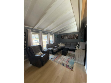 Great updated home in the lovely city of Fairfield Bay.  Greers on Indian Hills Country Club in Arkansas - for sale on GolfHomes.com, golf home, golf lot