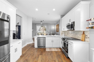 One or more photo(s) has been virtually staged. Welcome to this on North Shore Golf Club in Florida - for sale on GolfHomes.com, golf home, golf lot