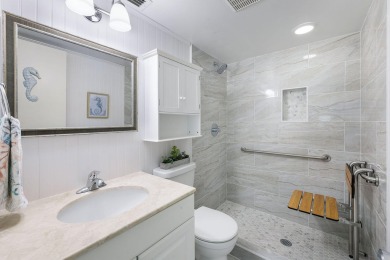 Looking for a lovely, updated condominium with a Structure on Hibiscus Golf Club in Florida - for sale on GolfHomes.com, golf home, golf lot