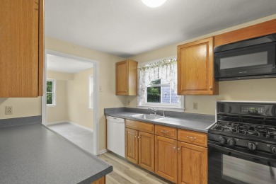 Welcome to this delightful 2 bedroom end unit condo, perfectly on The Brookside Club in Massachusetts - for sale on GolfHomes.com, golf home, golf lot