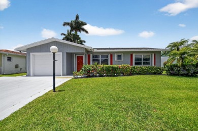 GREAT PRICED 2Bedroom 2Full Bathroom Single Family Home FOR SALE on Cypress Lakes Golf Course - West Palm Beach in Florida - for sale on GolfHomes.com, golf home, golf lot