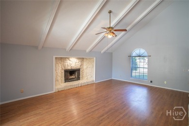 Newly Reduced Price! Renovated 3 bedroom 3 bath townhome that on La Vida Country Club in Georgia - for sale on GolfHomes.com, golf home, golf lot