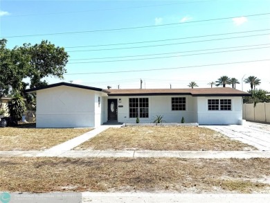 Amazing Opportunity to own this House in Plantation, Move in on Fort Lauderdale Country Club in Florida - for sale on GolfHomes.com, golf home, golf lot