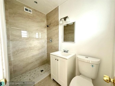 Amazing Opportunity to own this House in Plantation, Move in on Fort Lauderdale Country Club in Florida - for sale on GolfHomes.com, golf home, golf lot