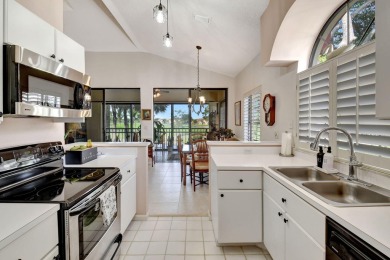 Second floor unit that sparkles when you walk in the door! Two on Aberdeen Golf and Country Club in Florida - for sale on GolfHomes.com, golf home, golf lot