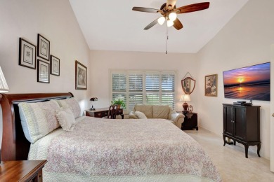 Second floor unit that sparkles when you walk in the door! Two on Aberdeen Golf and Country Club in Florida - for sale on GolfHomes.com, golf home, golf lot