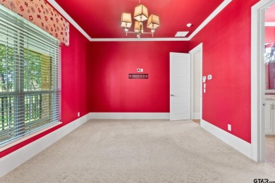 Enjoy serene views from your backyard on the green -- perfectly on Oak Hurst Golf Course in Texas - for sale on GolfHomes.com, golf home, golf lot