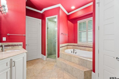 Enjoy serene views from your backyard on the green -- perfectly on Oak Hurst Golf Course in Texas - for sale on GolfHomes.com, golf home, golf lot